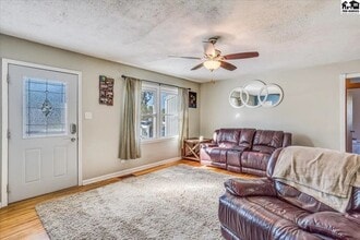 10 Riceland Dr in Hutchinson, KS - Building Photo - Building Photo