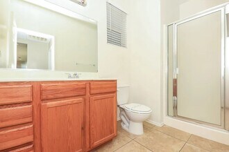 6976 Lisa Dr in Fontana, CA - Building Photo - Building Photo