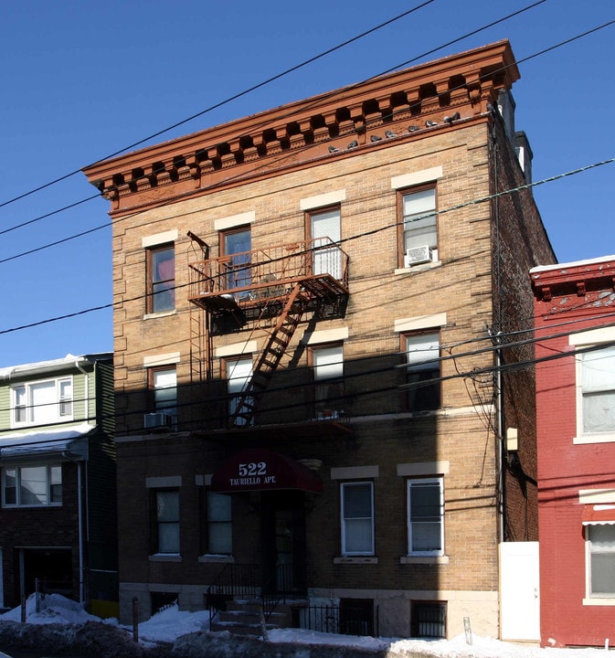 522-524 55th St in West New York, NJ - Building Photo