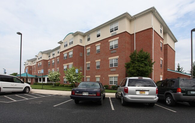 Fairview Senior Apartments-62+Independent in Rising Sun, MD - Foto de edificio - Building Photo