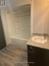 275 Larch St in Waterloo, ON - Building Photo - Building Photo