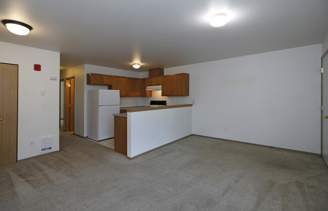 Alexandra Apartments in Bellingham, WA - Building Photo - Interior Photo