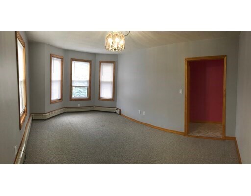 28 Lake St in Somerville, MA - Building Photo - Building Photo