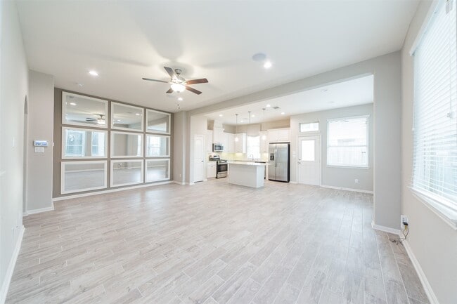 property at 5550 Sallow Bay Ln