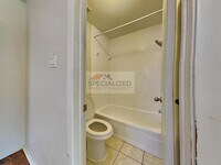 5038 Kleinway Dr photo'