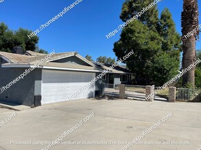 12284 3rd St in Yucaipa, CA - Building Photo - Building Photo