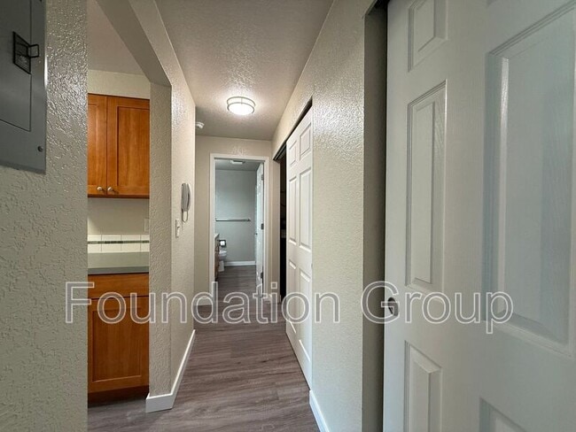 938 N 100th St in Seattle, WA - Building Photo - Building Photo