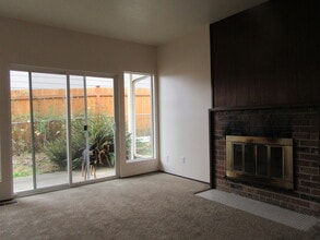 28847 22nd Ave S in Federal Way, WA - Building Photo - Building Photo