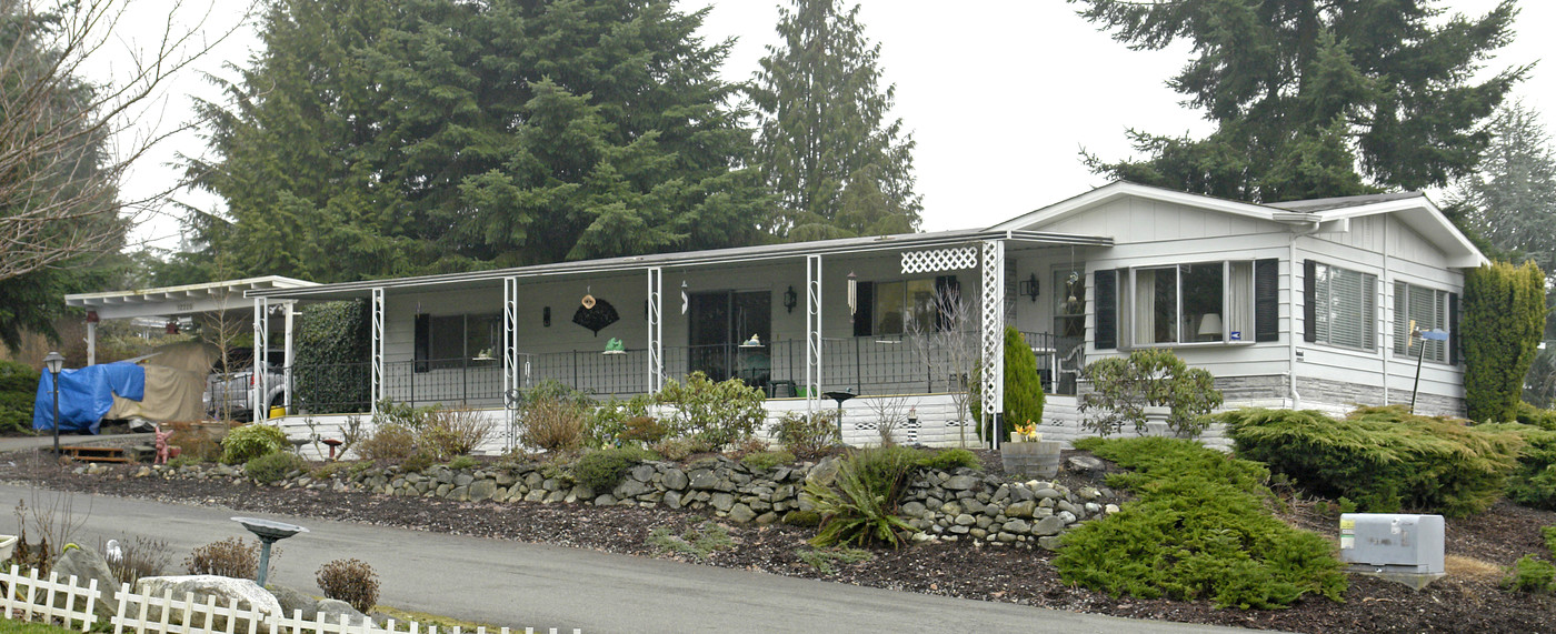 Countrydale Mobile Home Park in Puyallup, WA - Building Photo