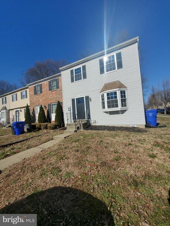 property at 3381 Ryon Ct