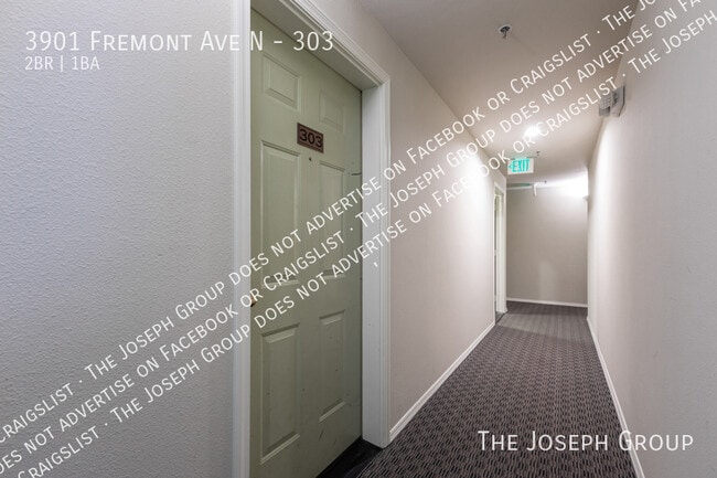 3901 Fremont Ave N in Seattle, WA - Building Photo - Building Photo