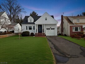 321 Minute Arms Rd in Union, NJ - Building Photo