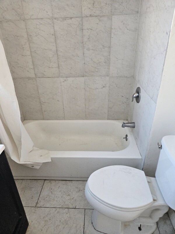265 W La Cadena Dr-Unit -1 in Riverside, CA - Foto de edificio - Building Photo