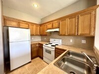 10325 Parkview Ave photo'