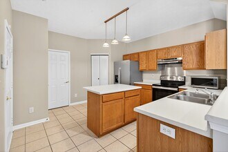 11492 Enclave Blvd in Fishers, IN - Building Photo - Building Photo