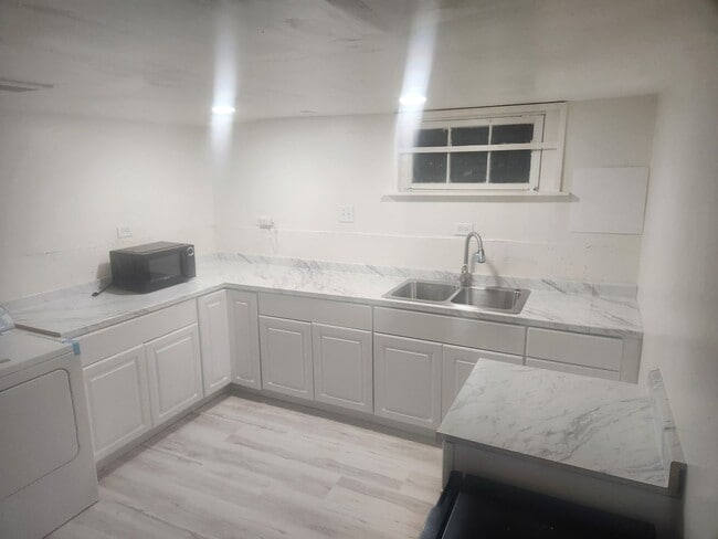 330 S Mission St in Wenatchee, WA - Building Photo - Building Photo