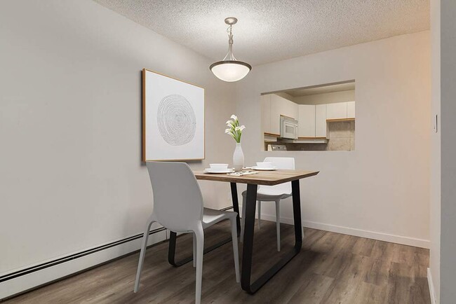 Meredith Road Apartments in Calgary, AB - Building Photo - Building Photo