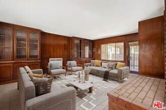 22717 Miranda St in Los Angeles, CA - Building Photo - Building Photo