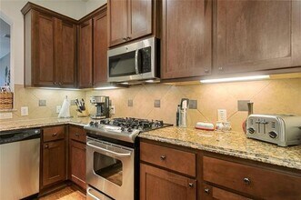 2204 Marilla St in Dallas, TX - Building Photo - Building Photo