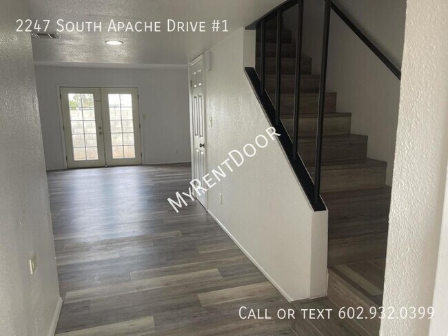 2247 S Apache Dr-Unit -1 in Apache Junction, AZ - Building Photo - Building Photo