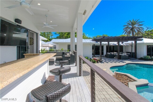 property at 1555 Crayton Rd