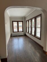 972 Ashland Ave in St. Paul, MN - Foto de edificio - Building Photo