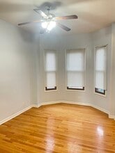 1024 W Leland Ave in Chicago, IL - Foto de edificio - Building Photo