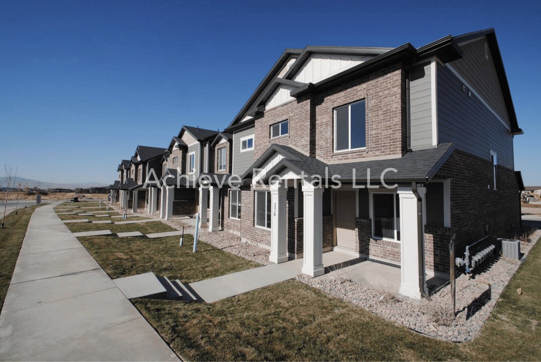 2031 N 350 E in North Logan, UT - Building Photo