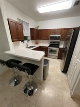 8643 NW 112th Pl in Doral, FL - Building Photo - Building Photo