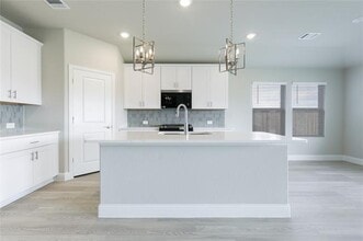 3405 Pat Mayse Dr in Farmersville, TX - Building Photo - Building Photo