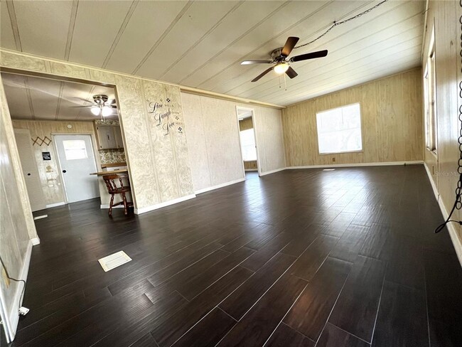 property at 5954 140th Terrace N