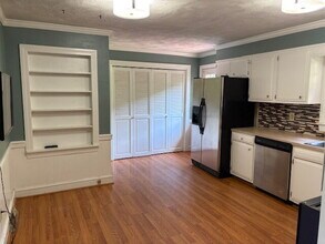 202 Prince Rd in Greenville, NC - Building Photo - Building Photo
