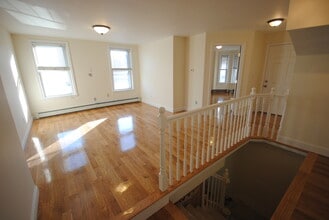 30 Wordsworth St, Unit 1 in Boston, MA - Building Photo - Building Photo