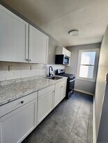 980 Pembroke St, Unit 1L in Bridgeport, CT - Building Photo