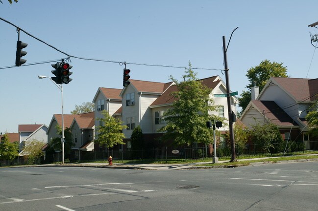 Wyllys/Lisbon Cooperative in Hartford, CT - Building Photo - Building Photo