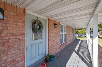 201 Gail Dr in Weatherford, TX - Building Photo - Building Photo