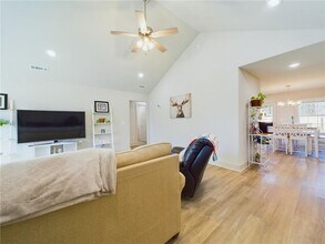 3 S Kirby Dr in Bella Vista, AR - Building Photo - Building Photo
