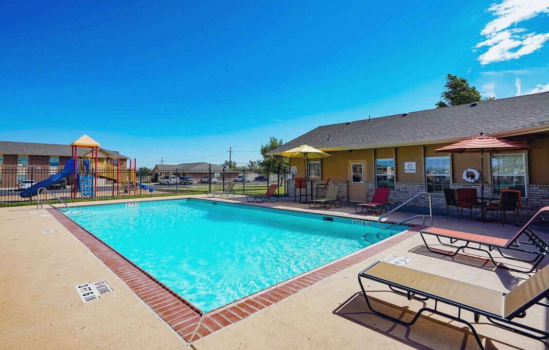 Cathys Pointe Apartments in Amarillo, TX - Building Photo