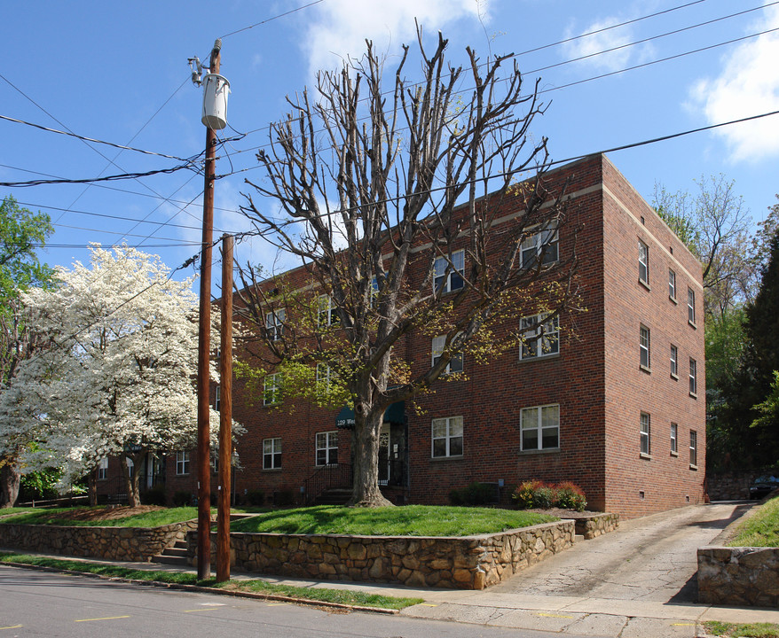 West End Place in Winston-Salem, NC - Building Photo