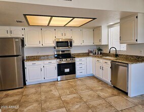 16536 Lost Arrow Dr in Fountain Hills, AZ - Building Photo - Building Photo