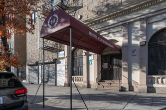 941 Jerome Ave in Bronx, NY - Foto de edificio - Building Photo