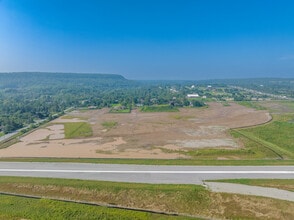 Milton Meadows North Subdivision in Milton, ON - Building Photo - Building Photo