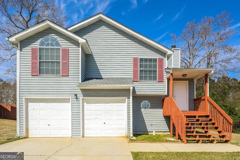 8201 Mountain Pass in Riverdale, GA - Building Photo