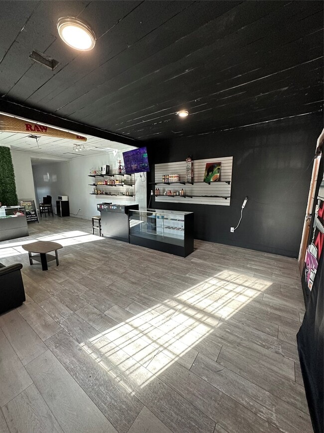 property at 304 Lockwood Dr