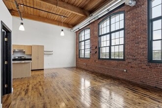 1 Westinghouse Plaza in Boston, MA - Building Photo - Building Photo