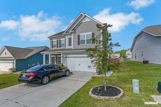 313 Ox Bow Cir in Mount Holly, NC - Building Photo - Building Photo