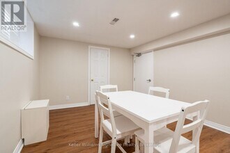 1410 Fisher Ave in Burlington, ON - Building Photo - Building Photo