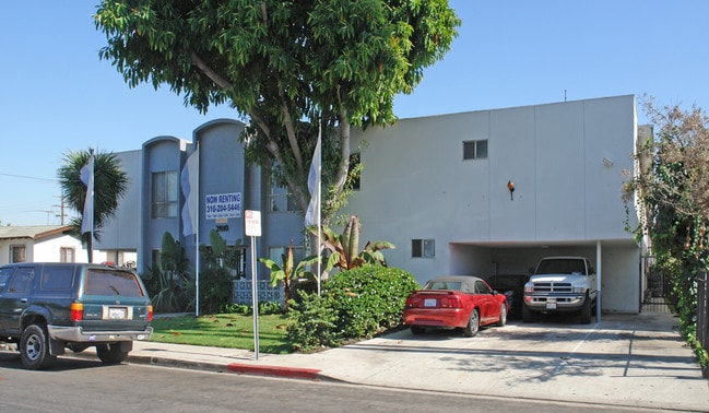 2010 S Garth Ave