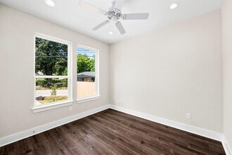 6820 Morrow St in Houston, TX - Building Photo - Building Photo