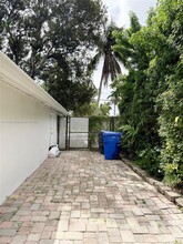 1163 Johnson St in Hollywood, FL - Building Photo - Building Photo